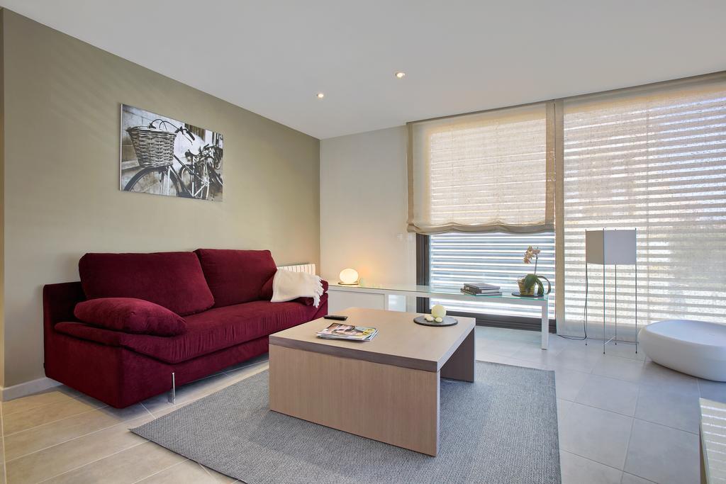 Apartaments Terraza Figueres Figueres  Kültér fotó