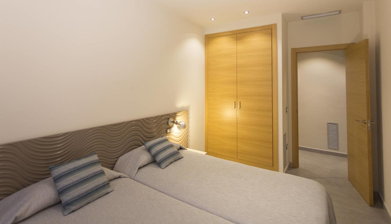 Apartaments Terraza Figueres Figueres  Kültér fotó